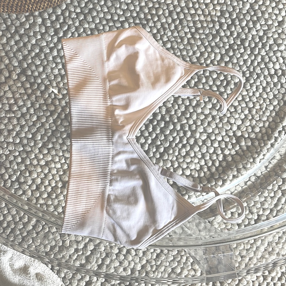 Lululemon bra top size 2.
